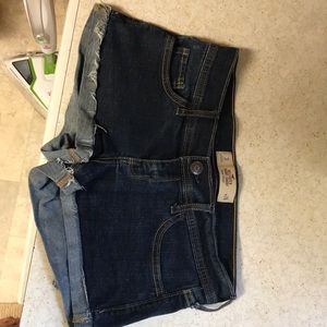 Hollister low rise short-shorts